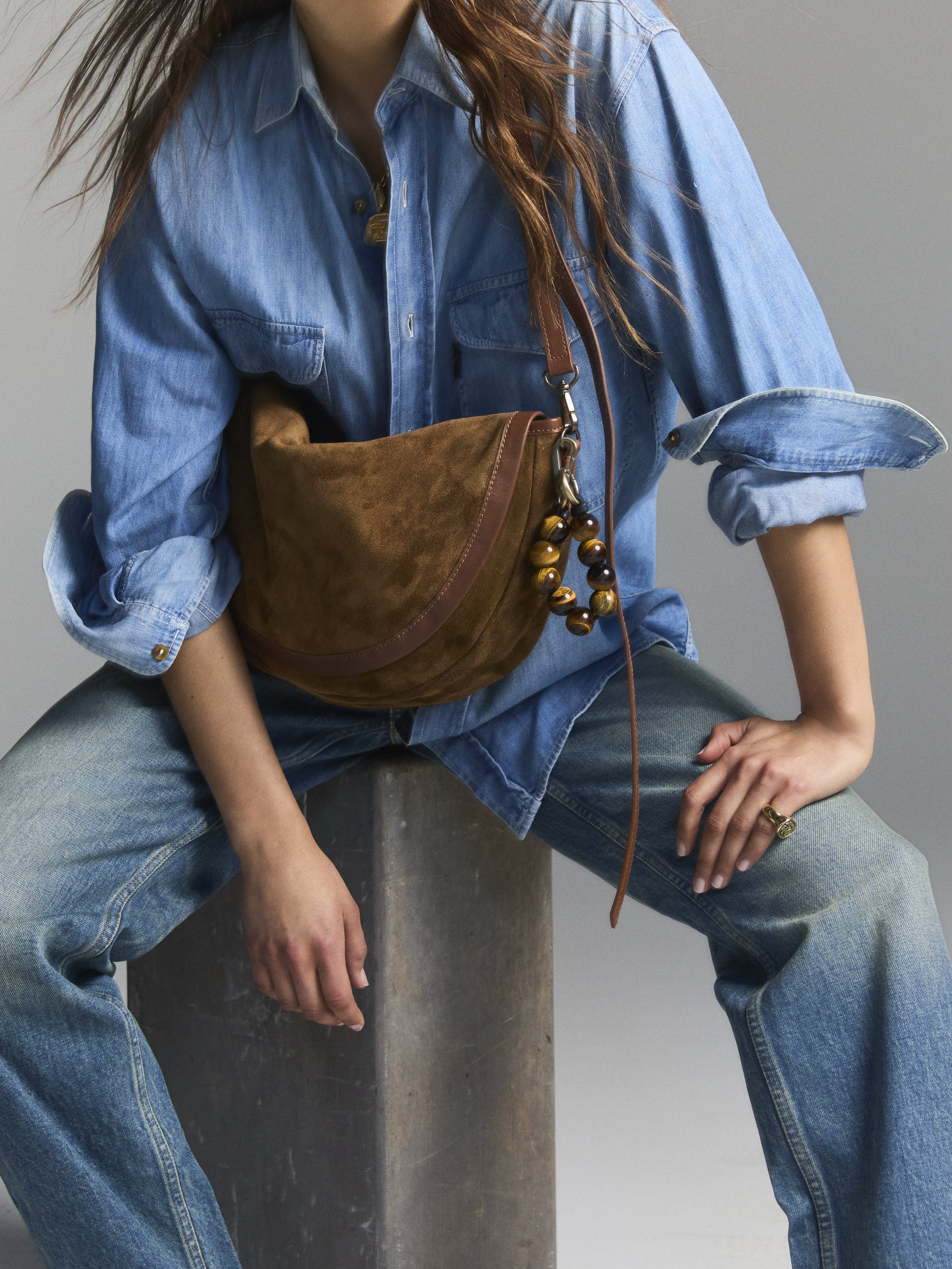 Arc Saddle Bag - Suede Desert Sand - Image 10