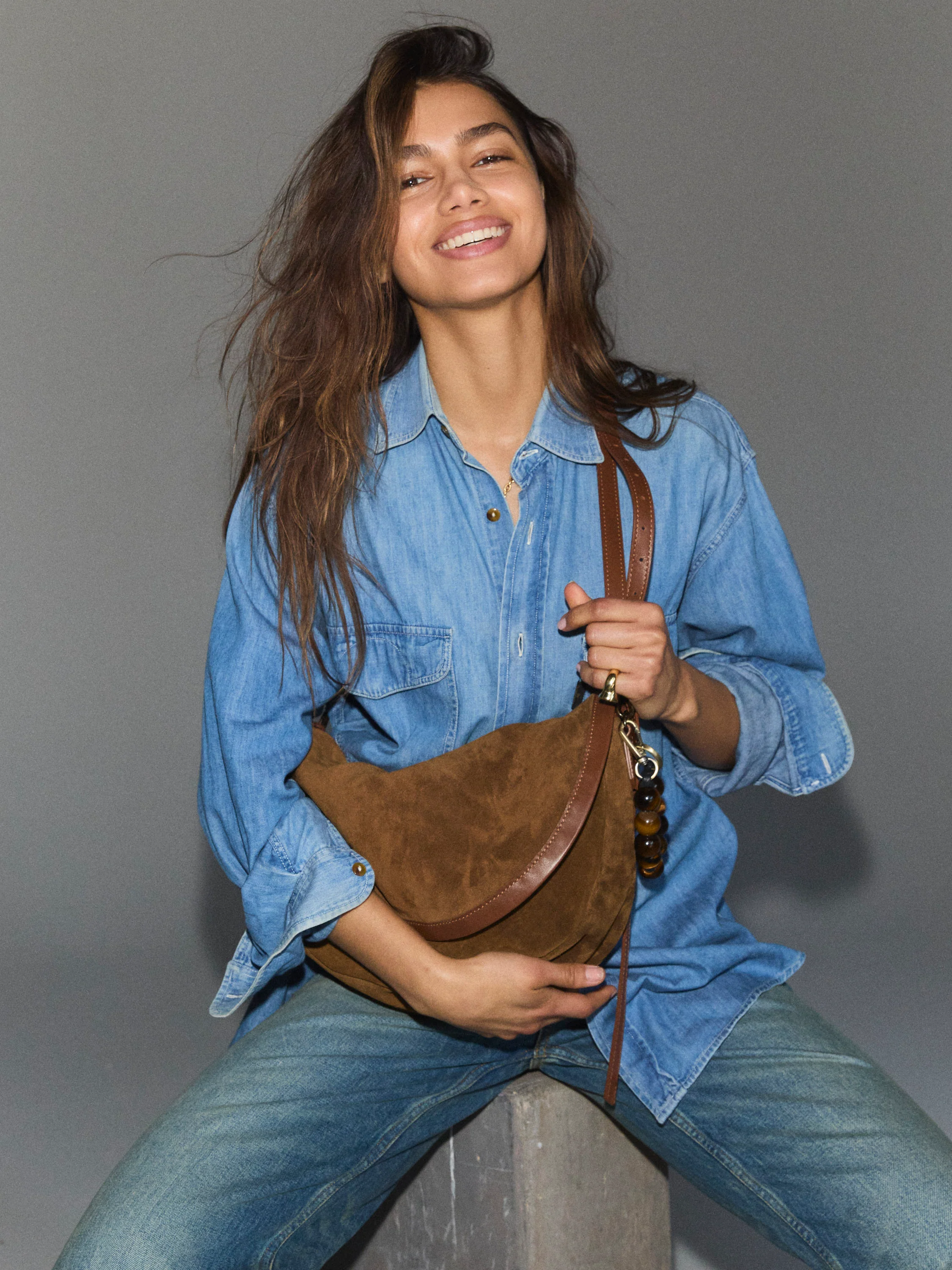 Arc Saddle Bag - Suede Desert Sand - Image 6