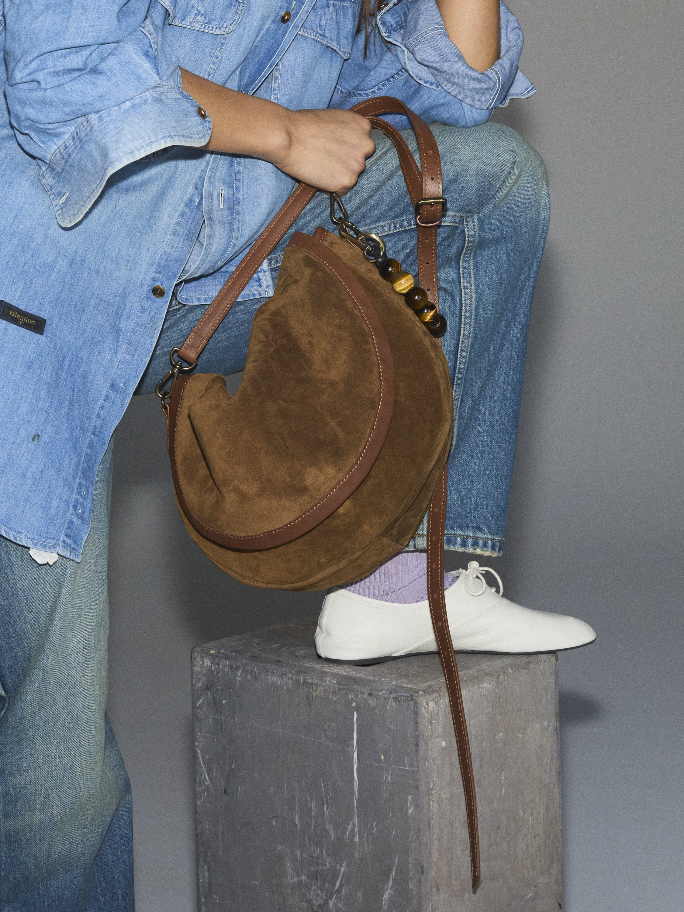 Arc Saddle Bag - Suede Desert Sand - Image 9