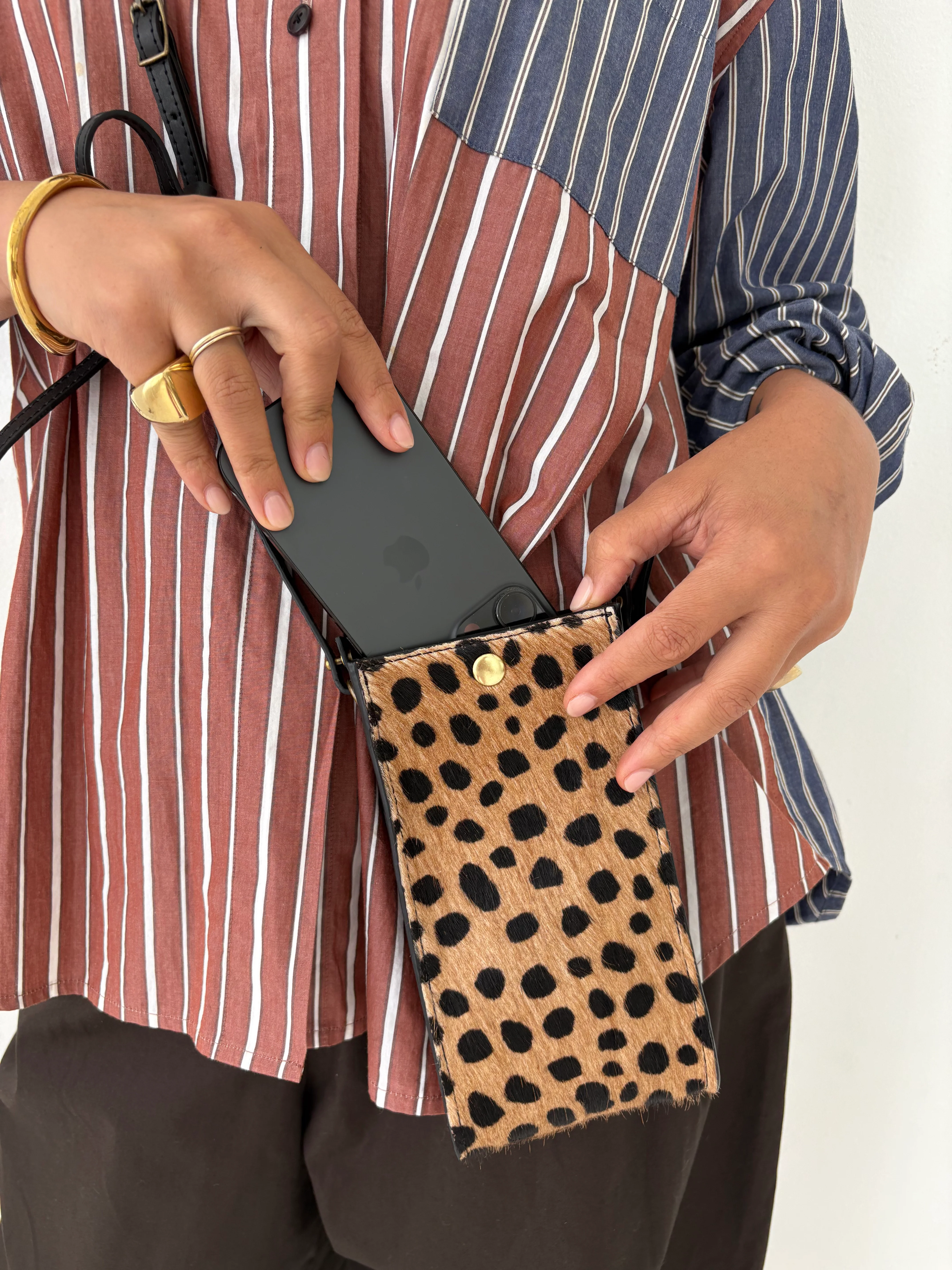 Everyday Phone Wallet Crossbody - Leopard - Image 3