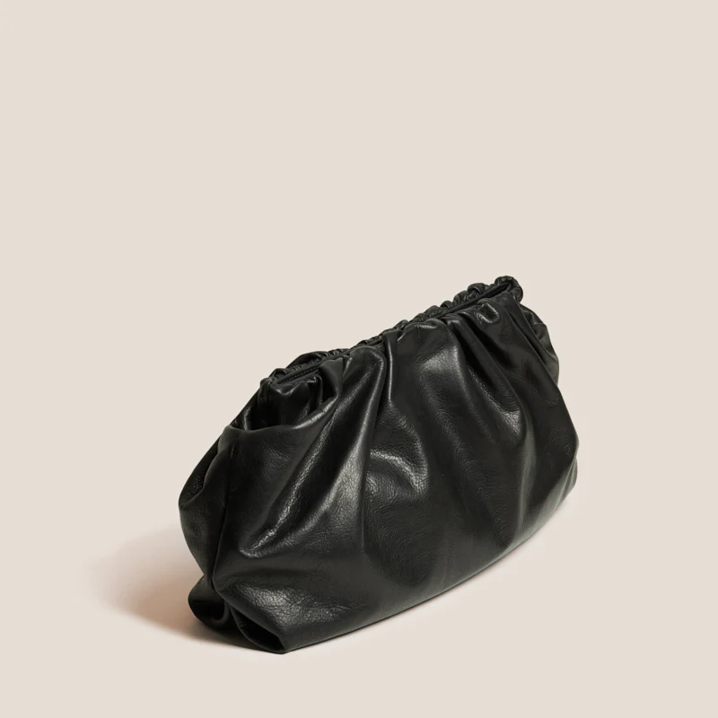 New Mochi Clutch - Heritage "Broken-In" Leather Black - Image 2