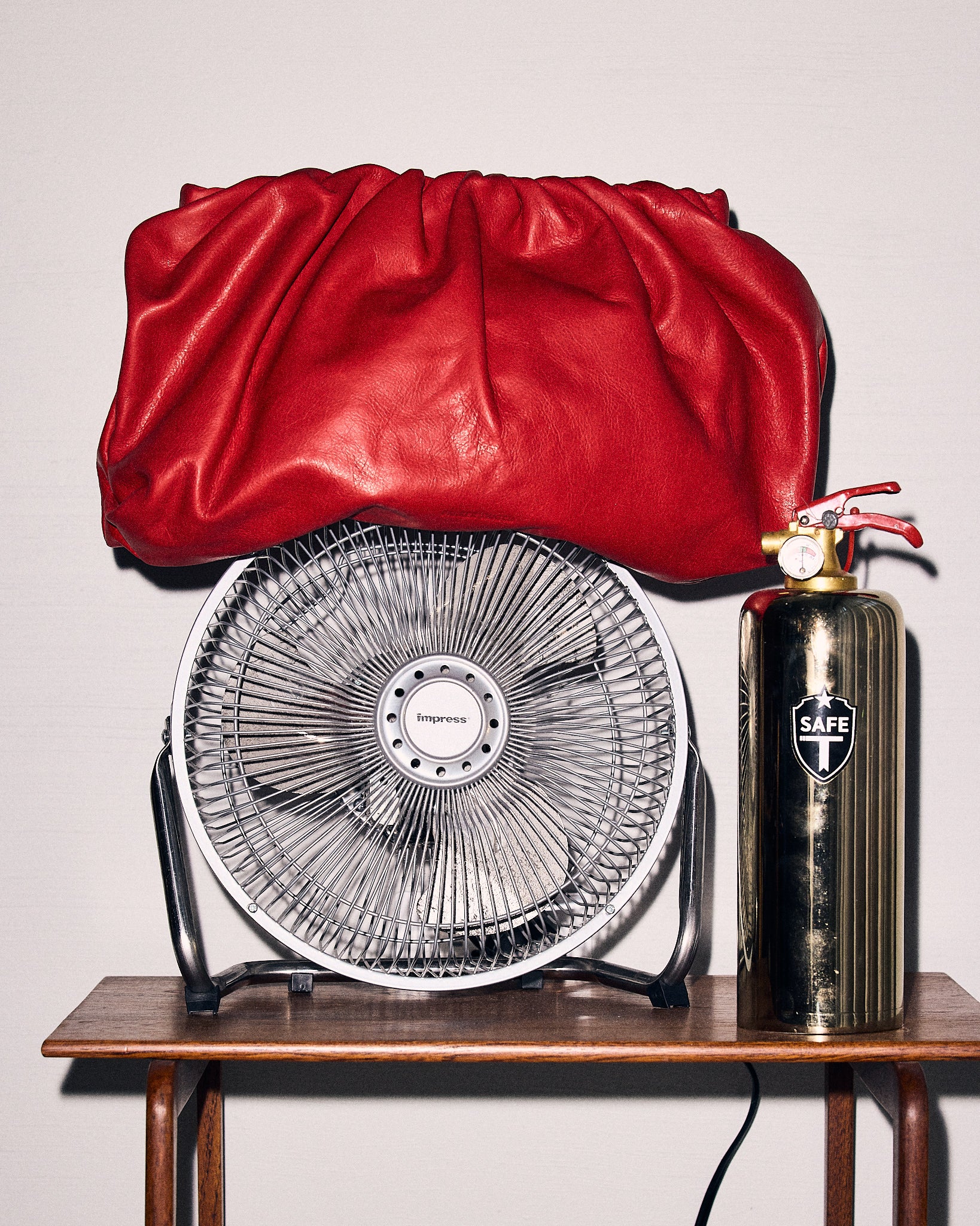 New Mochi Clutch - Heritage "Broken-In" Leather Red - Image 6