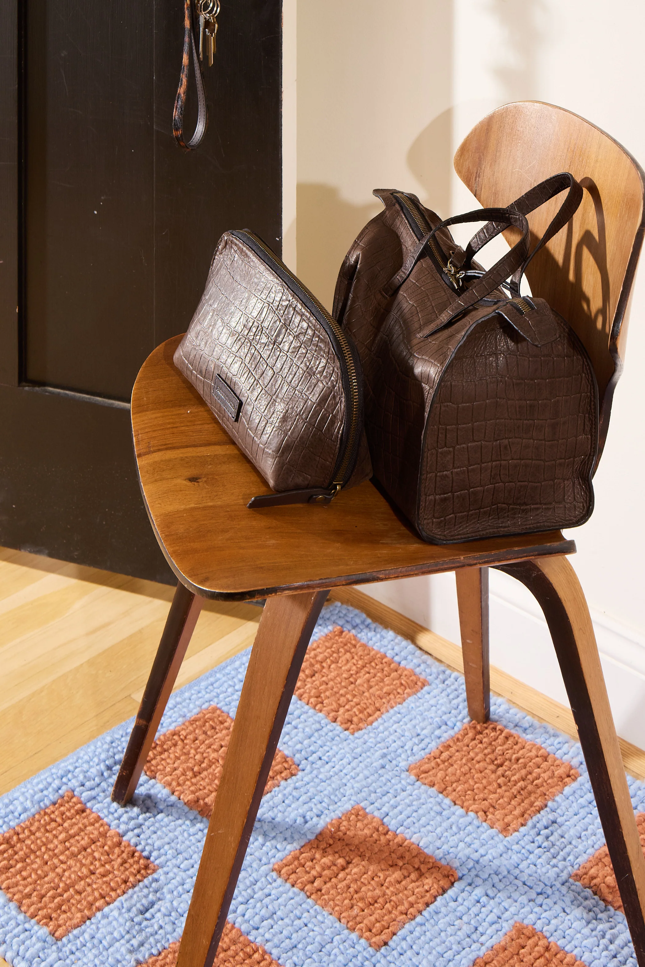 Zoe Satchel - "Broken-In" Leather Croc Chocolate - Image 10